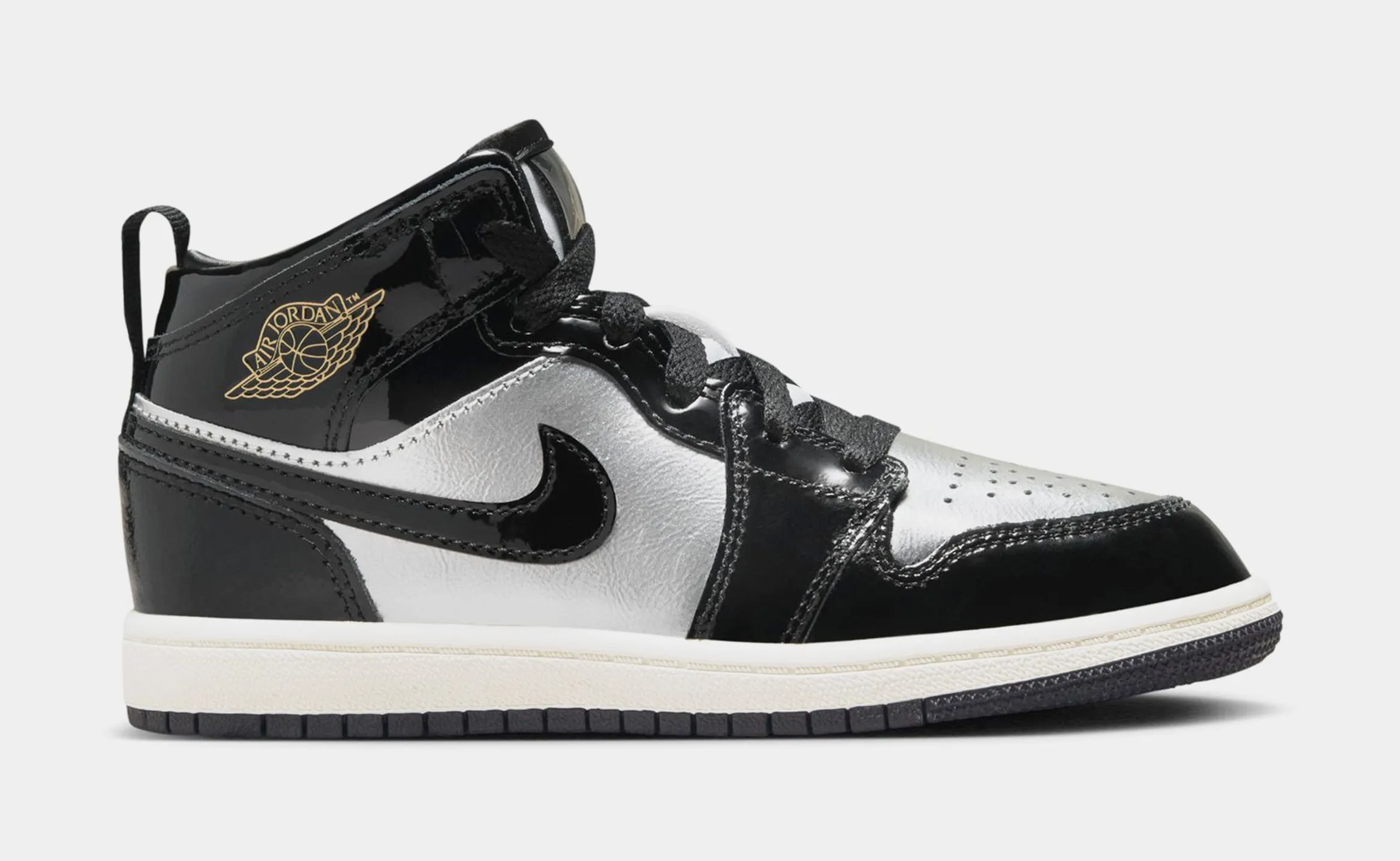 Air Jordan 1 Mid SE Preschool Lifestyle Shoes (Black/Metallic Gold/Metallic Silver)