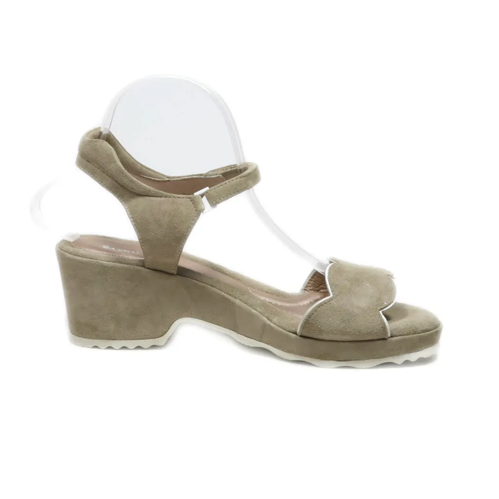Beauti Feel Platform Sandals Suede Beige Colour For Women