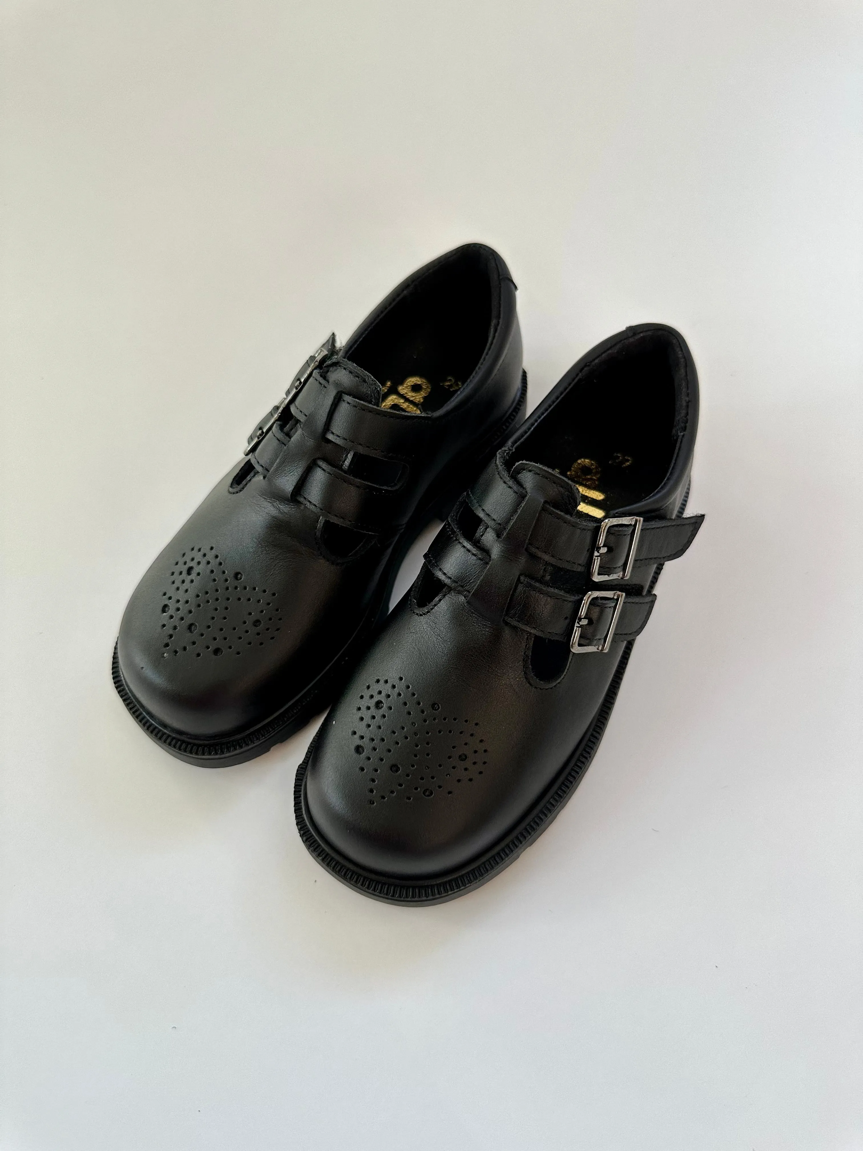 Black double straps with velcro school shoe  chunky sole(3)
