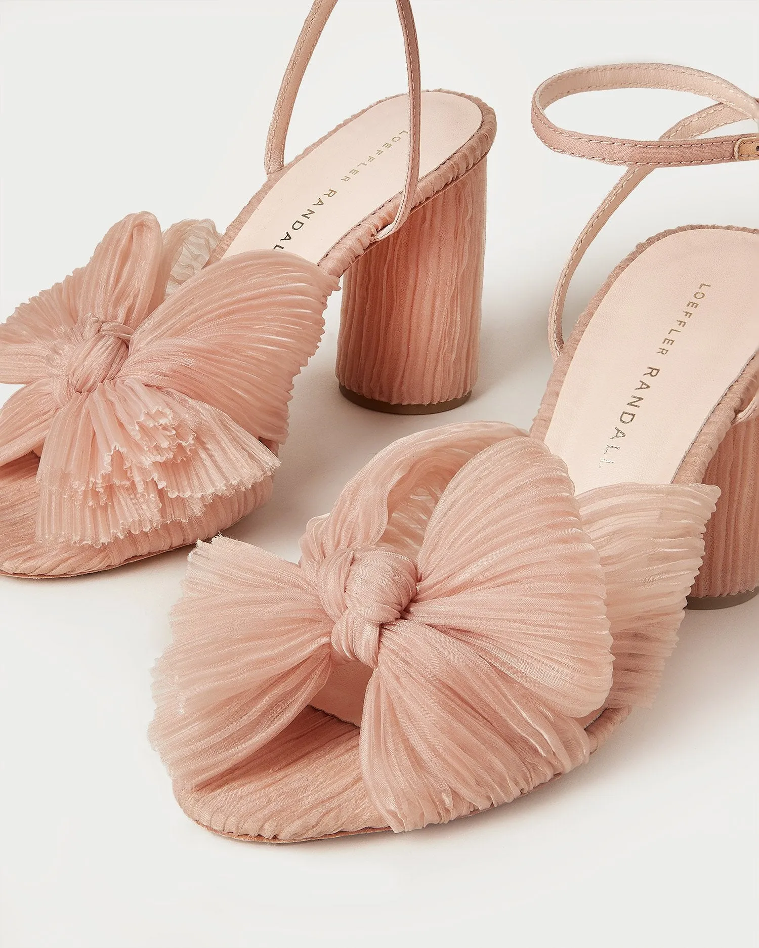Camellia Beauty Pleated Bow Heel