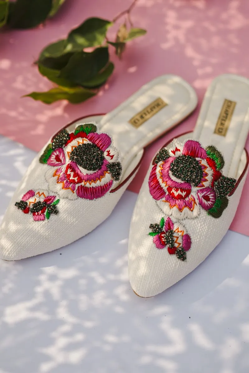 Chapter 13 - Red Rose - White - Mule