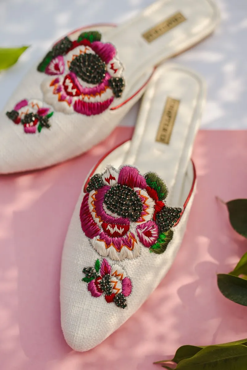 Chapter 13 - Red Rose - White - Mule