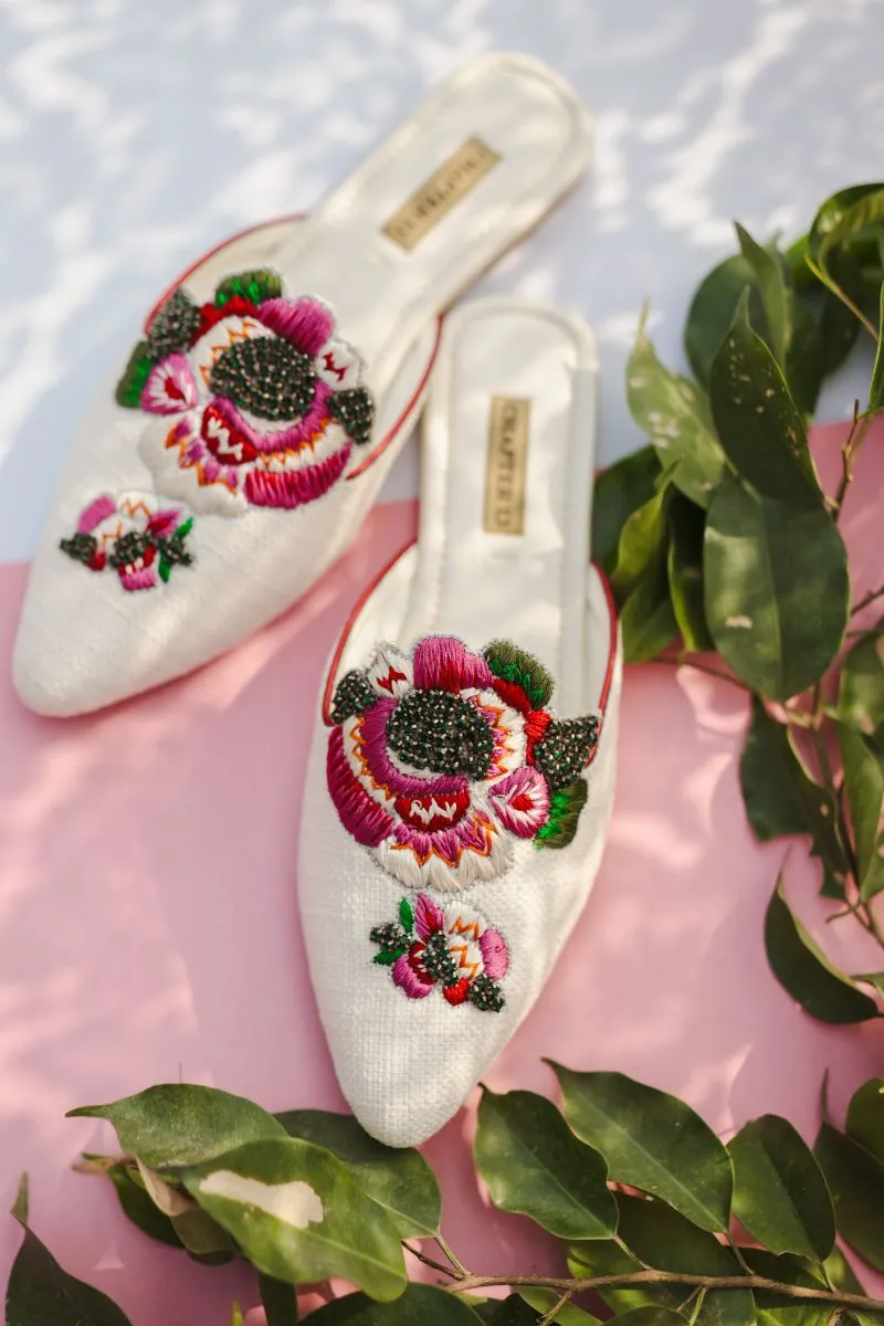 Chapter 13 - Red Rose - White - Mule