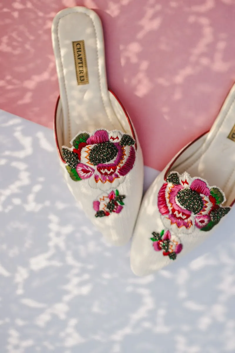 Chapter 13 - Red Rose - White - Mule