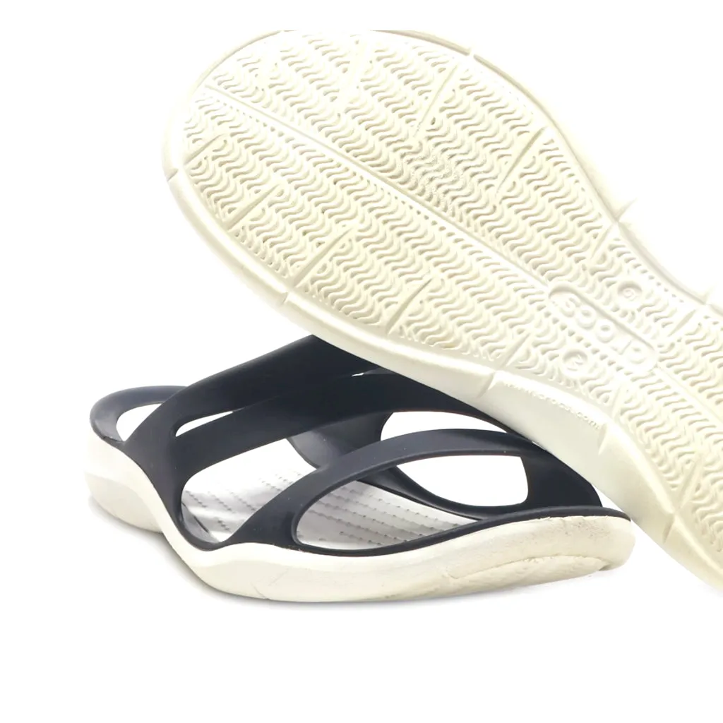 Crocs Swiftwater Flat Sandals Rubber Black Colour For Women