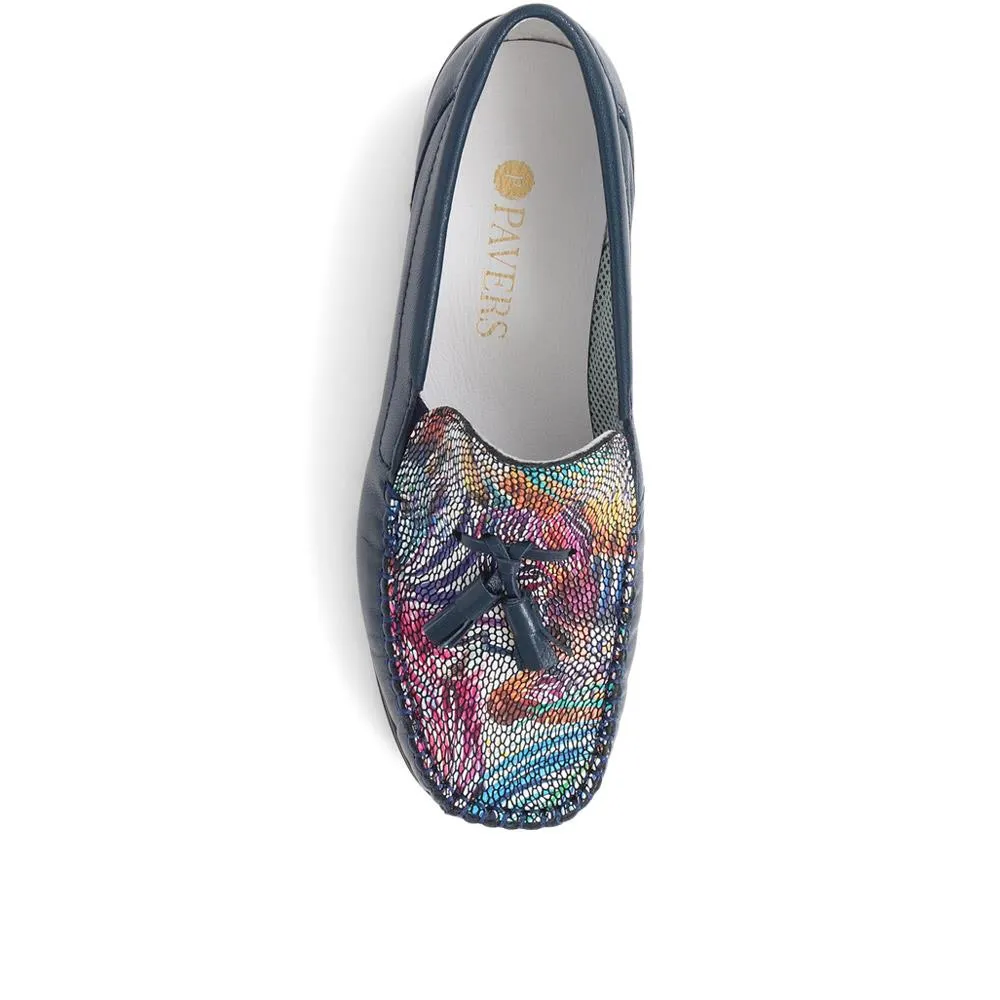 Embroided Panel Leather Loafers - CONT39001 / 325 241