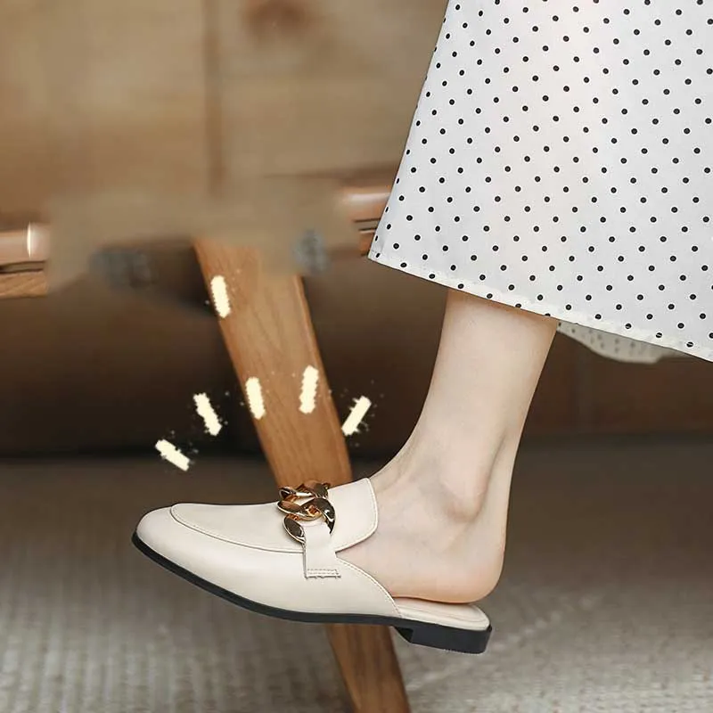 Finn Chain Pointed Toe Mule Spring and Autumn Closed Toe Metal Chain Muller Half Slippers Women's Outer Wear Soft Bottom Mary Jane Women's Shoes
