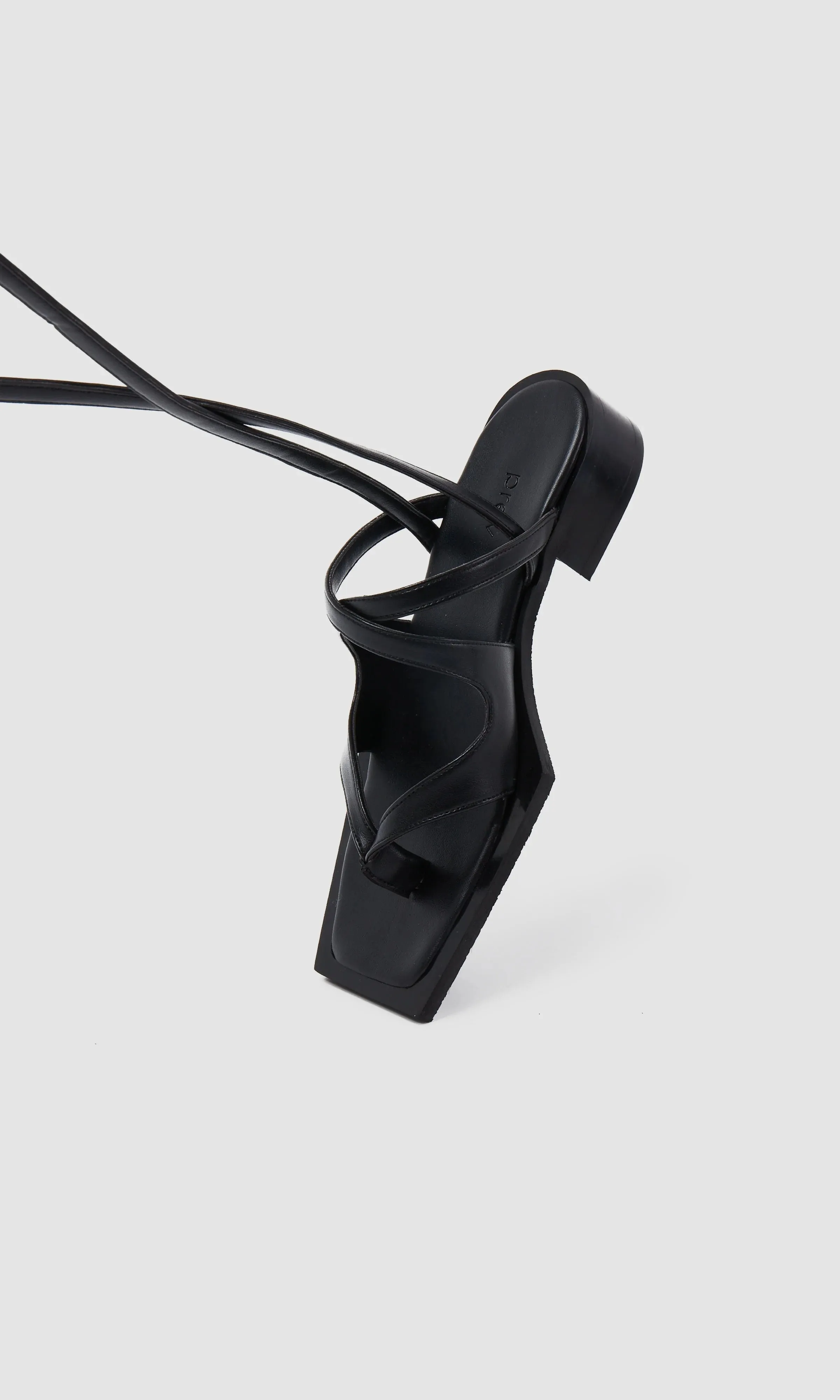KAREL SANDALS - BLACK