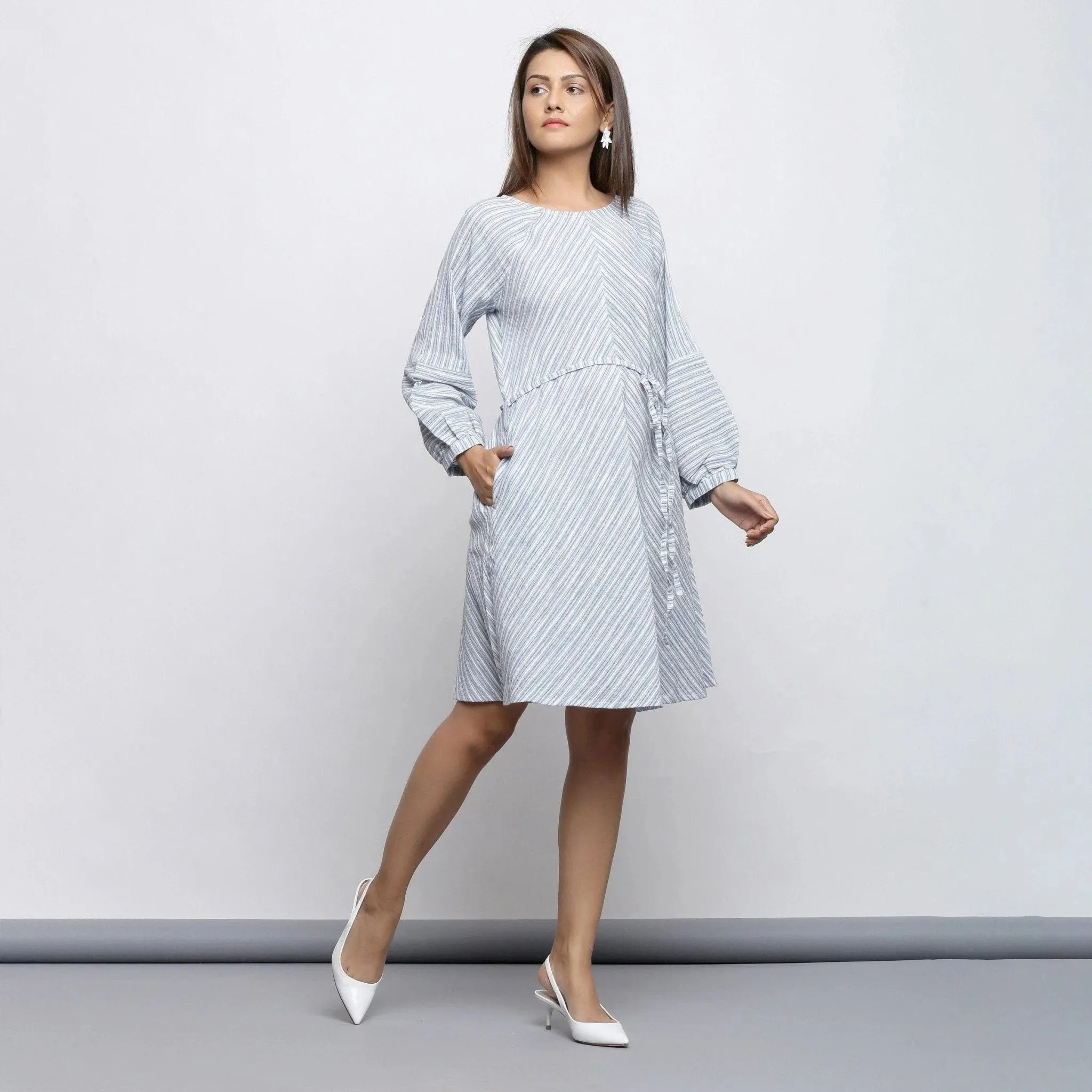 Off-White Cotton Boat Neck Knee Length Paneled Dress