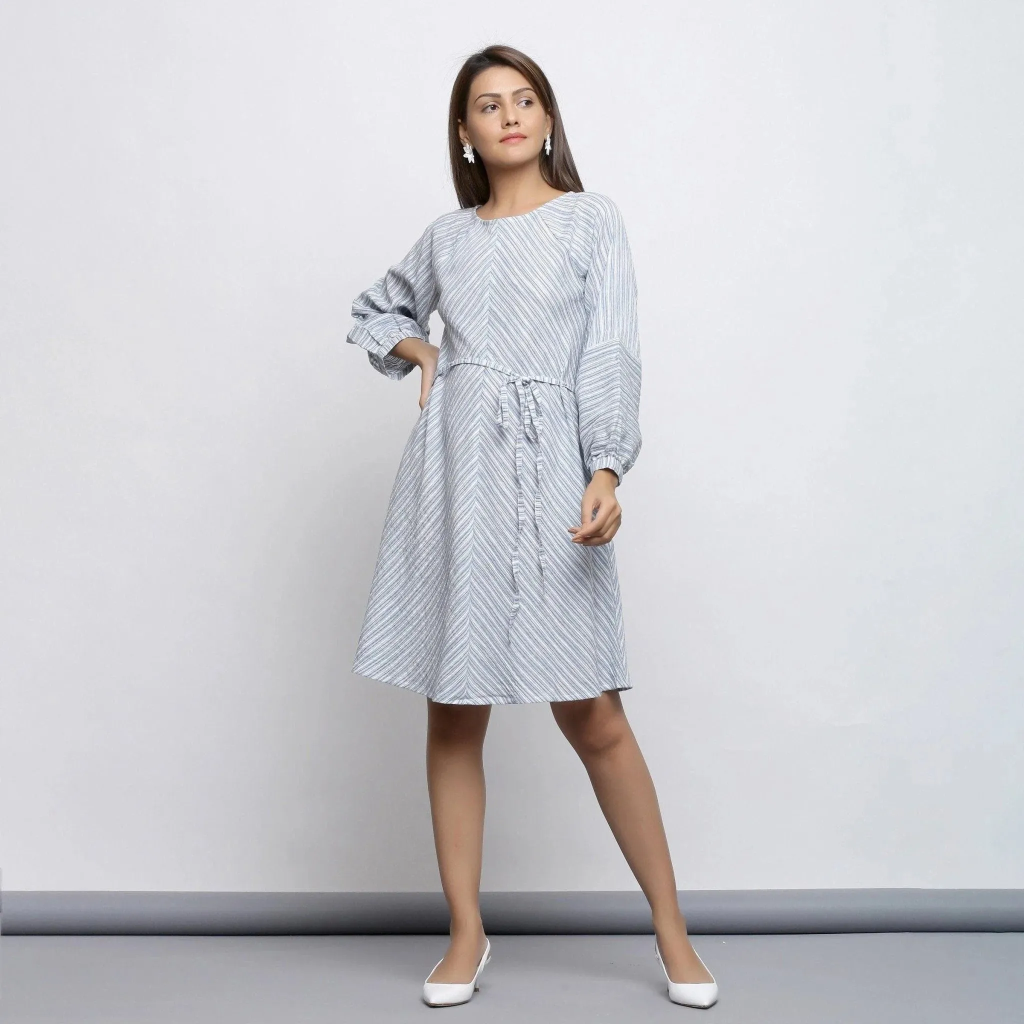 Off-White Cotton Boat Neck Knee Length Paneled Dress