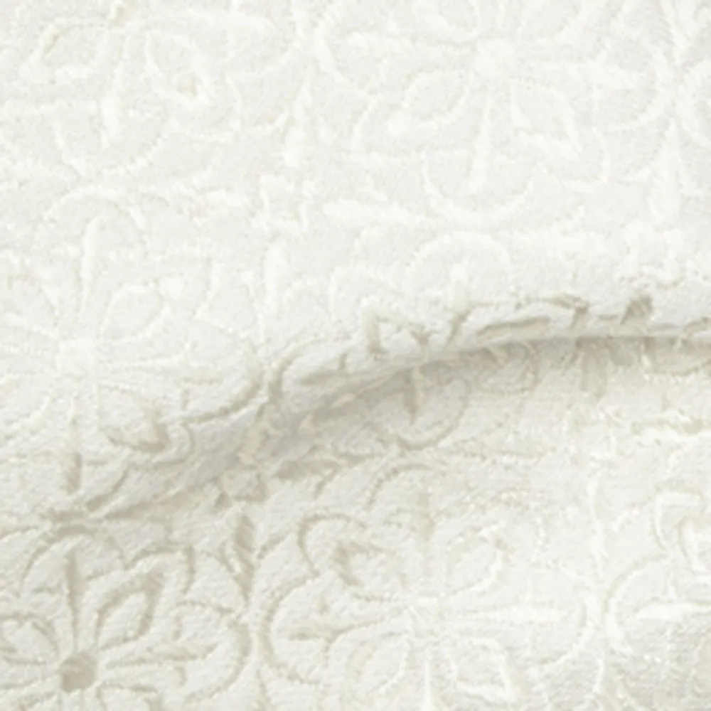 Opulent Ivory Bow Tie