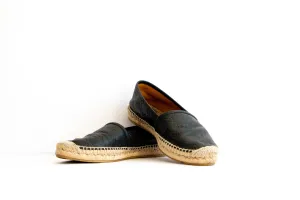 Pre Loved Black Leather Gucci Espadrilles