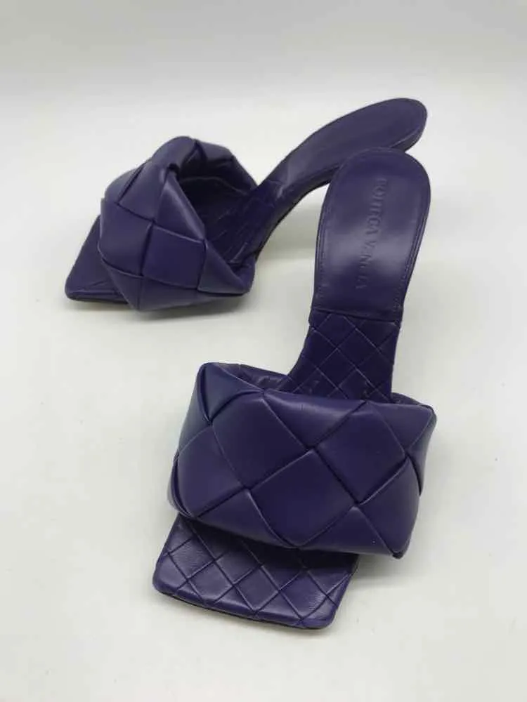 Pre-Owned Bottega Veneta Purple Size 36.5 Mule Heels