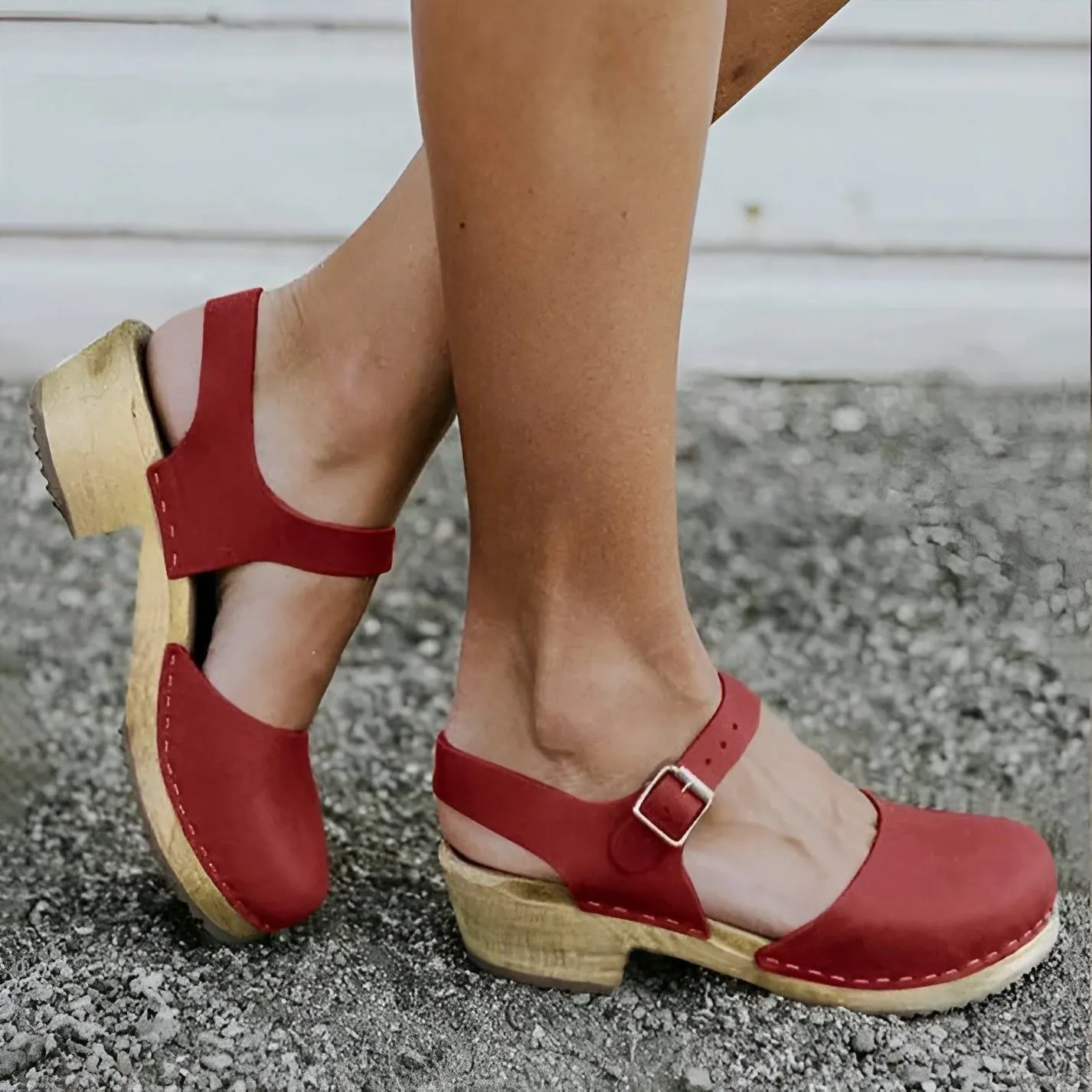Rina Sandals - Stilvolle Damensandalen mit Geschlossener Spitze