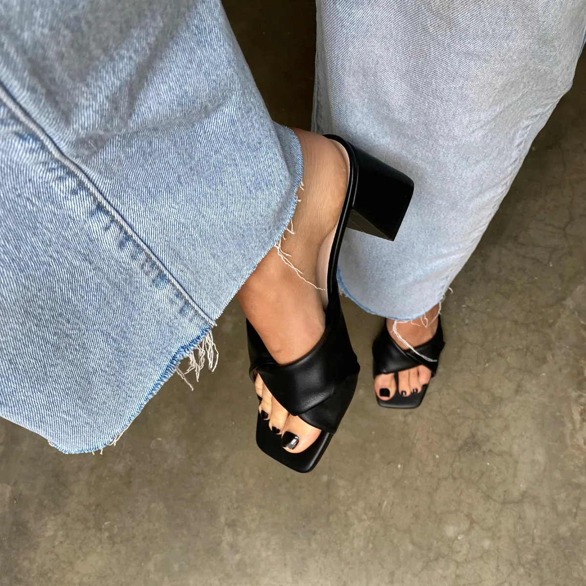 Stella Block Heel Mules - Black Smooth