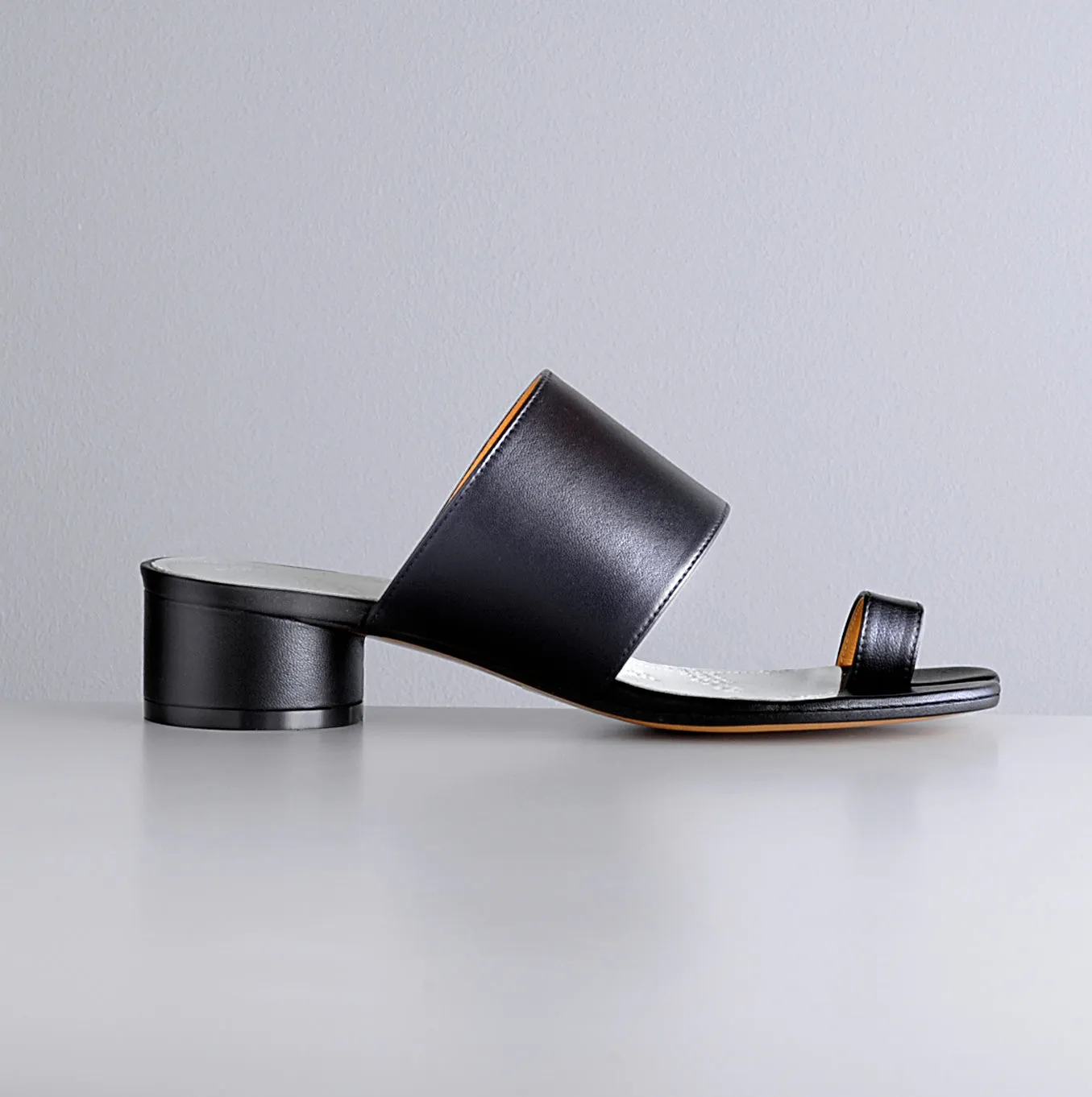 TABI SANDAL